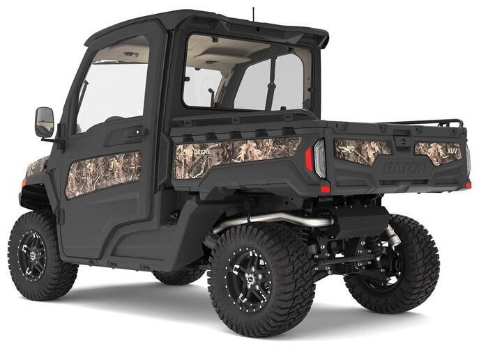 2025 John Deere XUV845R - Image 3