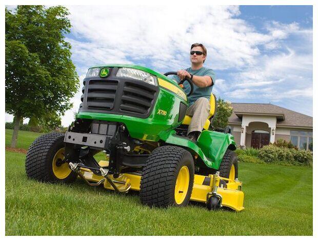 2025 John Deere X730 - Image 2