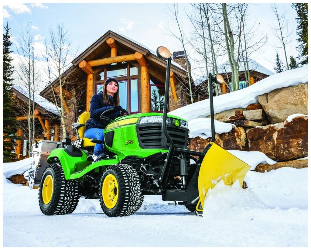 2025 John Deere X758 - Image 3