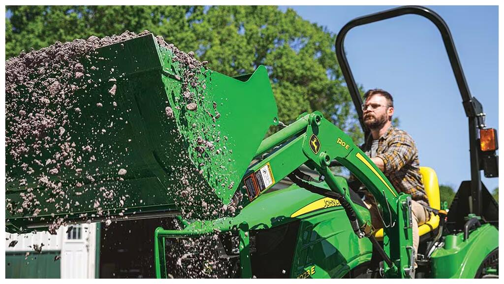 2025 John Deere 1023E - Image 2