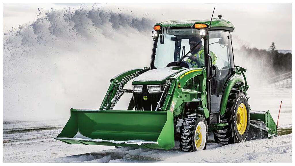 2025 John Deere 3046R - Image 2