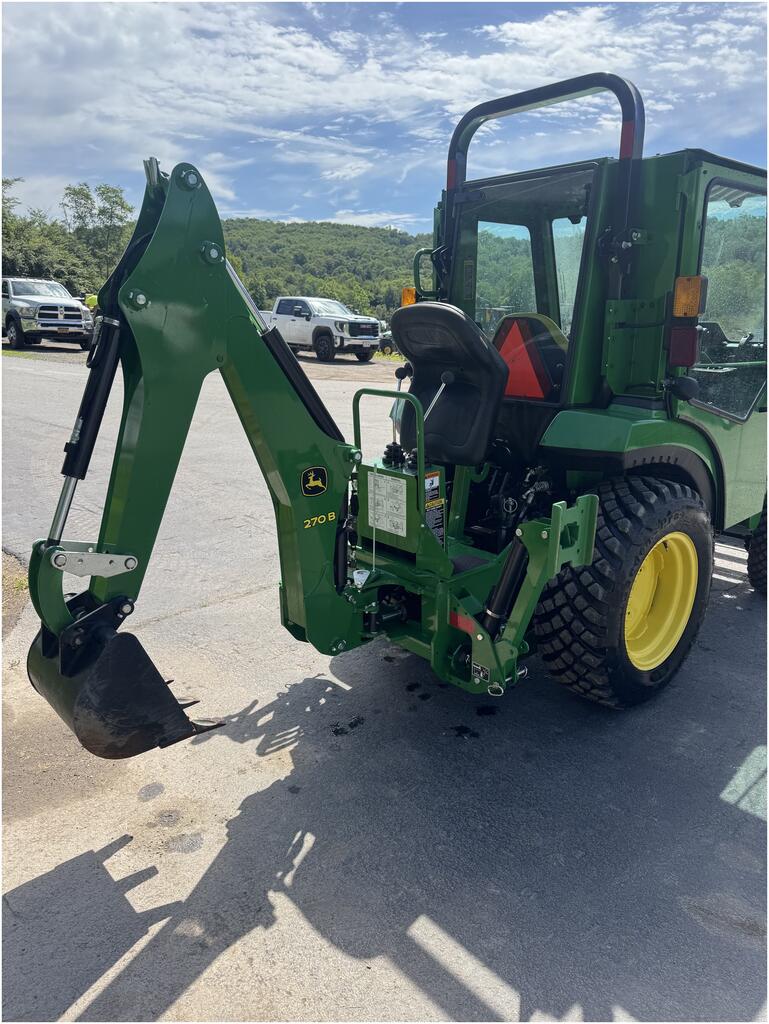 2023 John Deere 2038R - Image 7