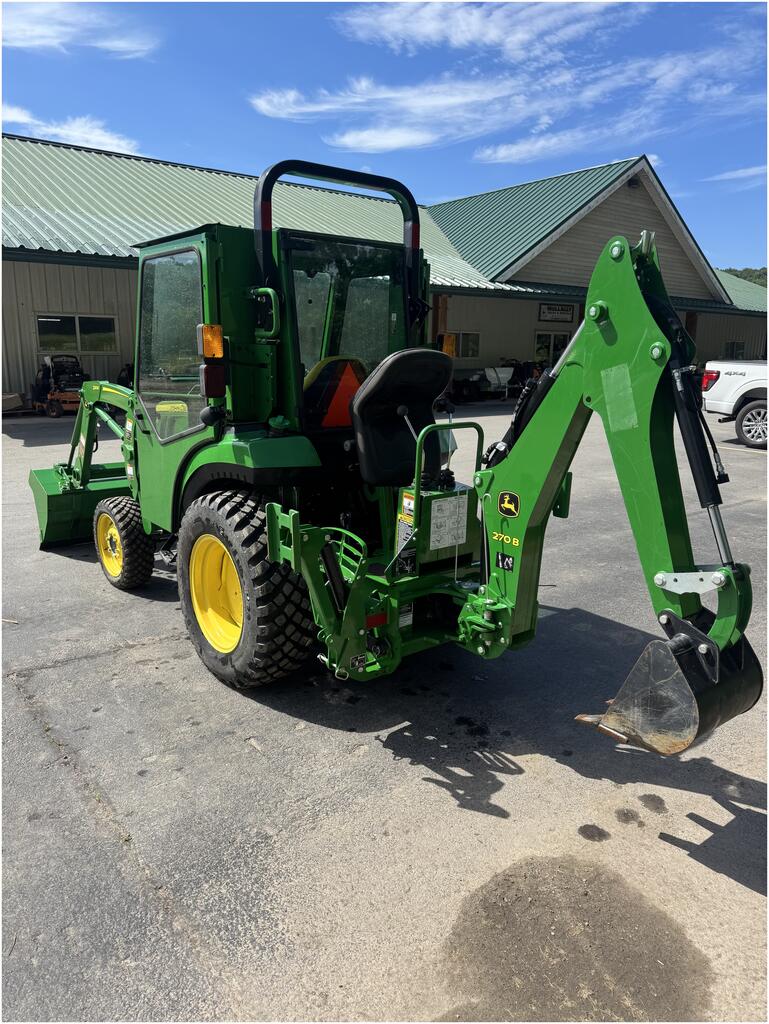 2023 John Deere 2038R - Image 8